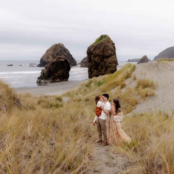 Meet your Posher - Picture 6 of 6